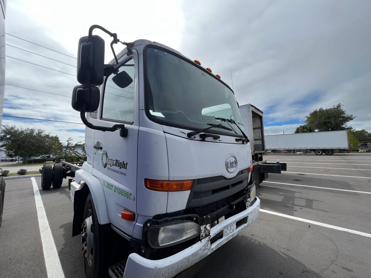 Изображение 2011 NISSAN DIESEL UD2600  2011