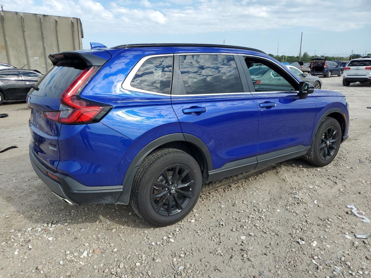 Image 3 of 2023 HONDA CR-V SPORT 2023 with VIN 7FARS6H55PE031507