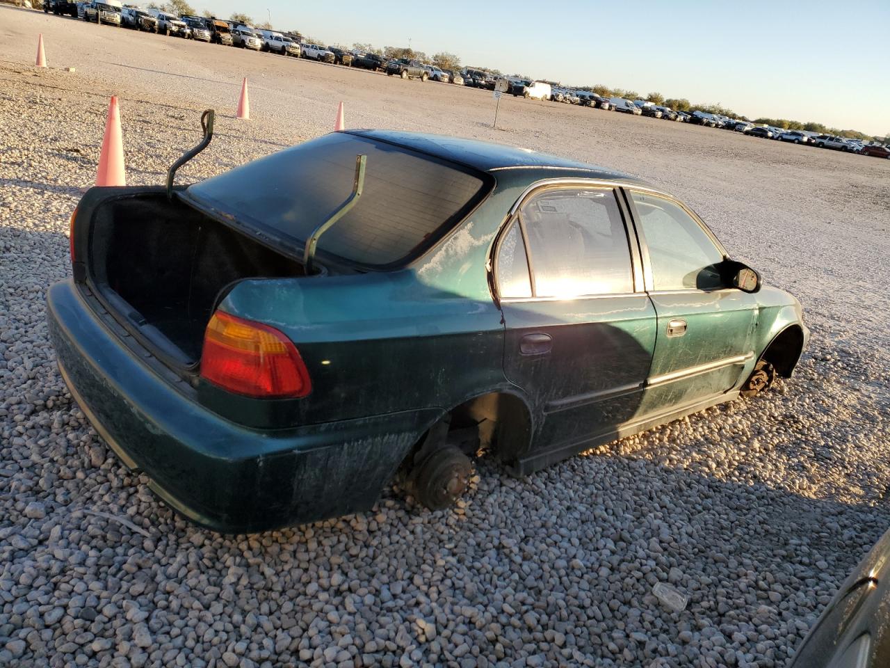 Изображение 3 1999 HONDA CIVIC LX 1999 с VIN 2HGEJ657XXH568324