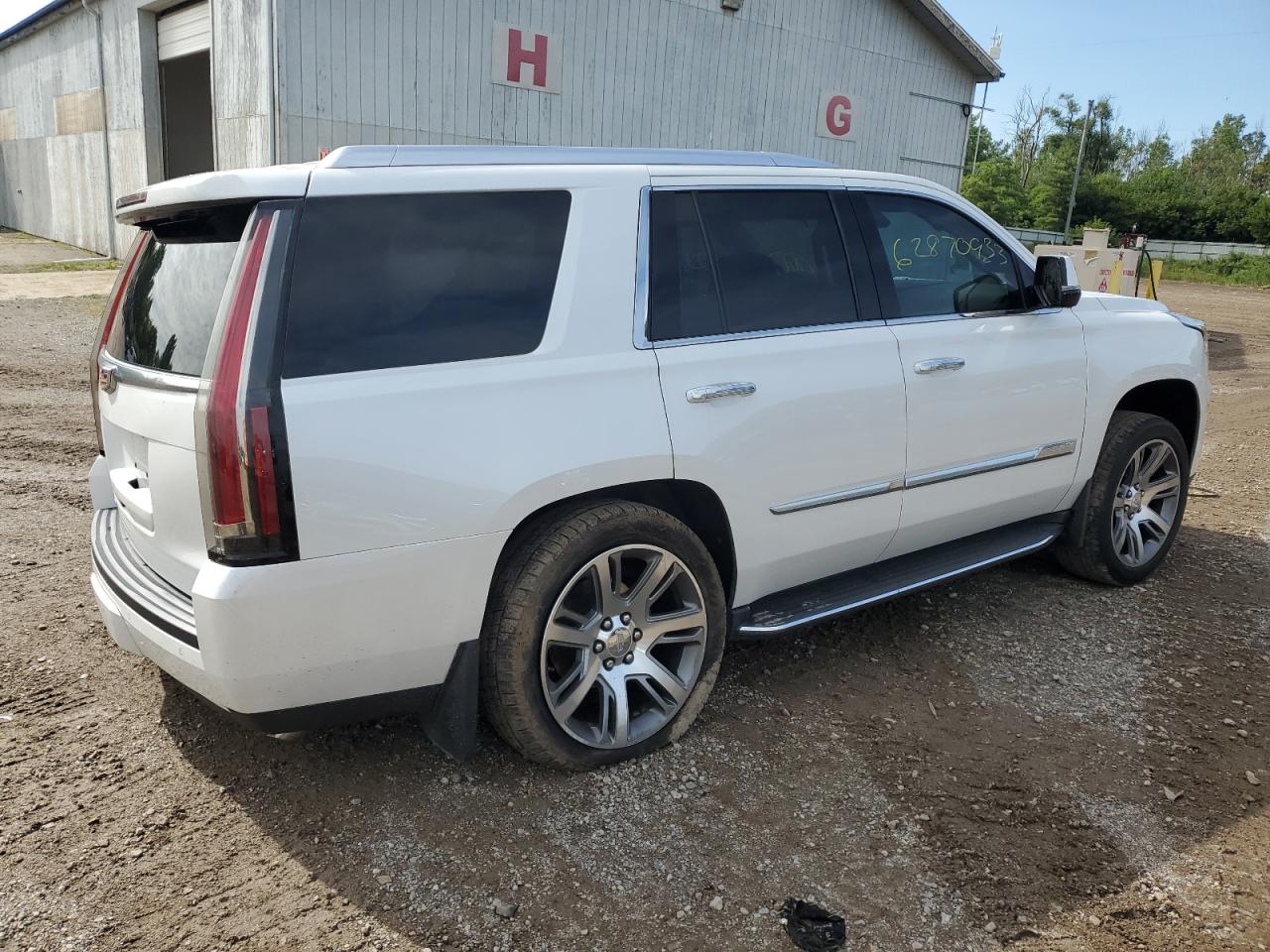Image 3 of 2016 CADILLAC ESCALADE PREMIUM 2016 with VIN 1GYS4CKJ2GR270514