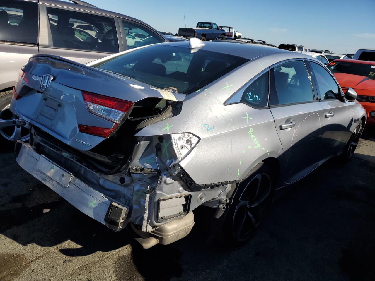Изображение 3 2018 HONDA ACCORD SPORT 2018 с VIN 1HGCV1F30JA001099