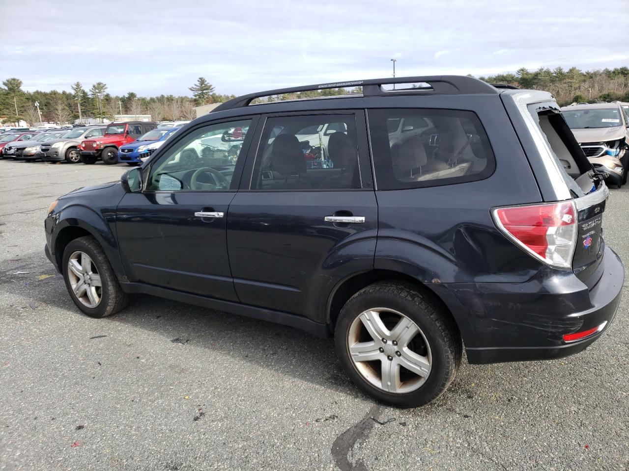 Изображение 2 2010 SUBARU FORESTER 2.5X PREMIUM 2010 с VIN JF2SH6CCXAG755435