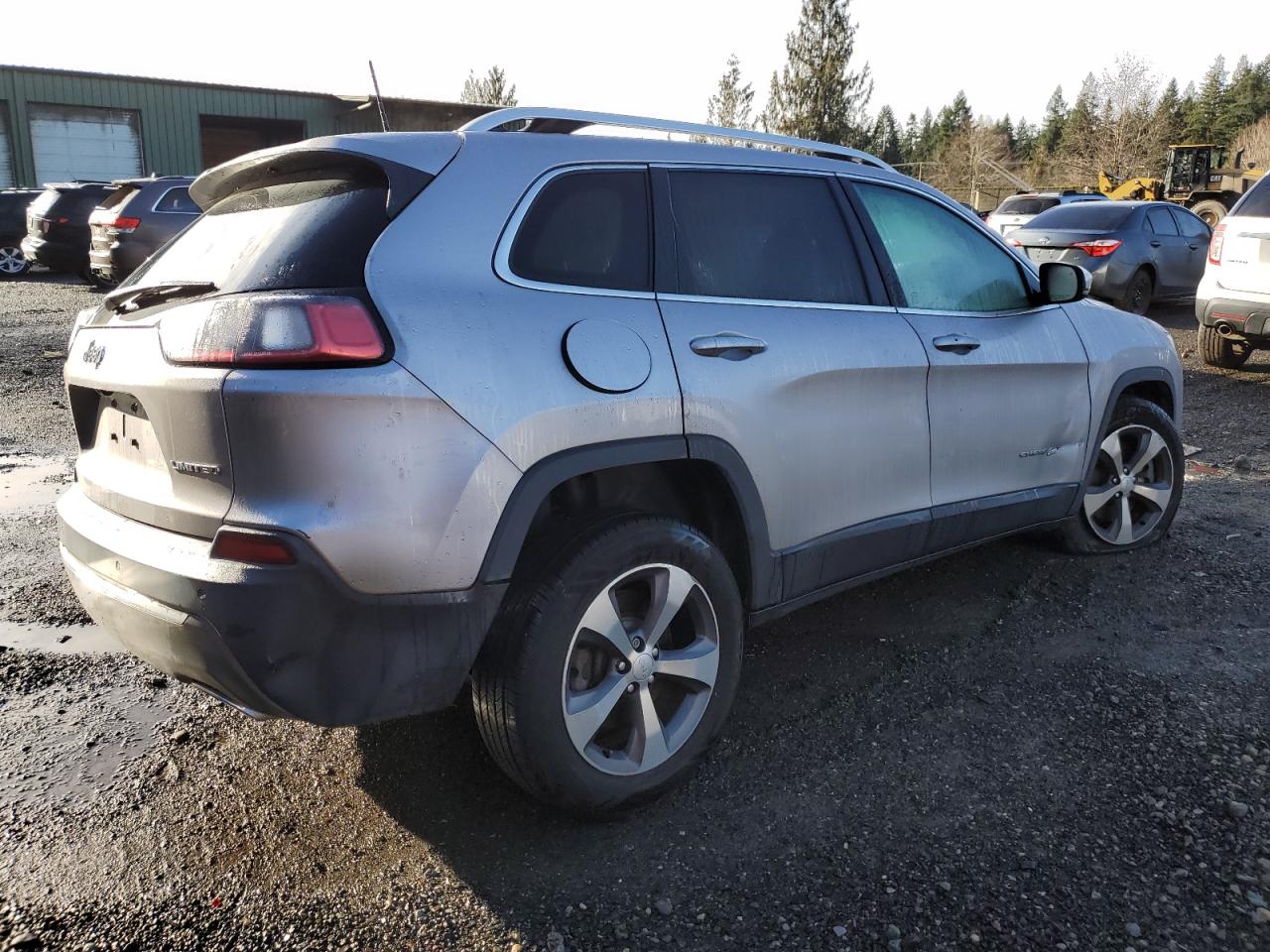 Image 3 of 2019 JEEP CHEROKEE LIMITED 2019 with VIN 1C4PJMDX2KD157860