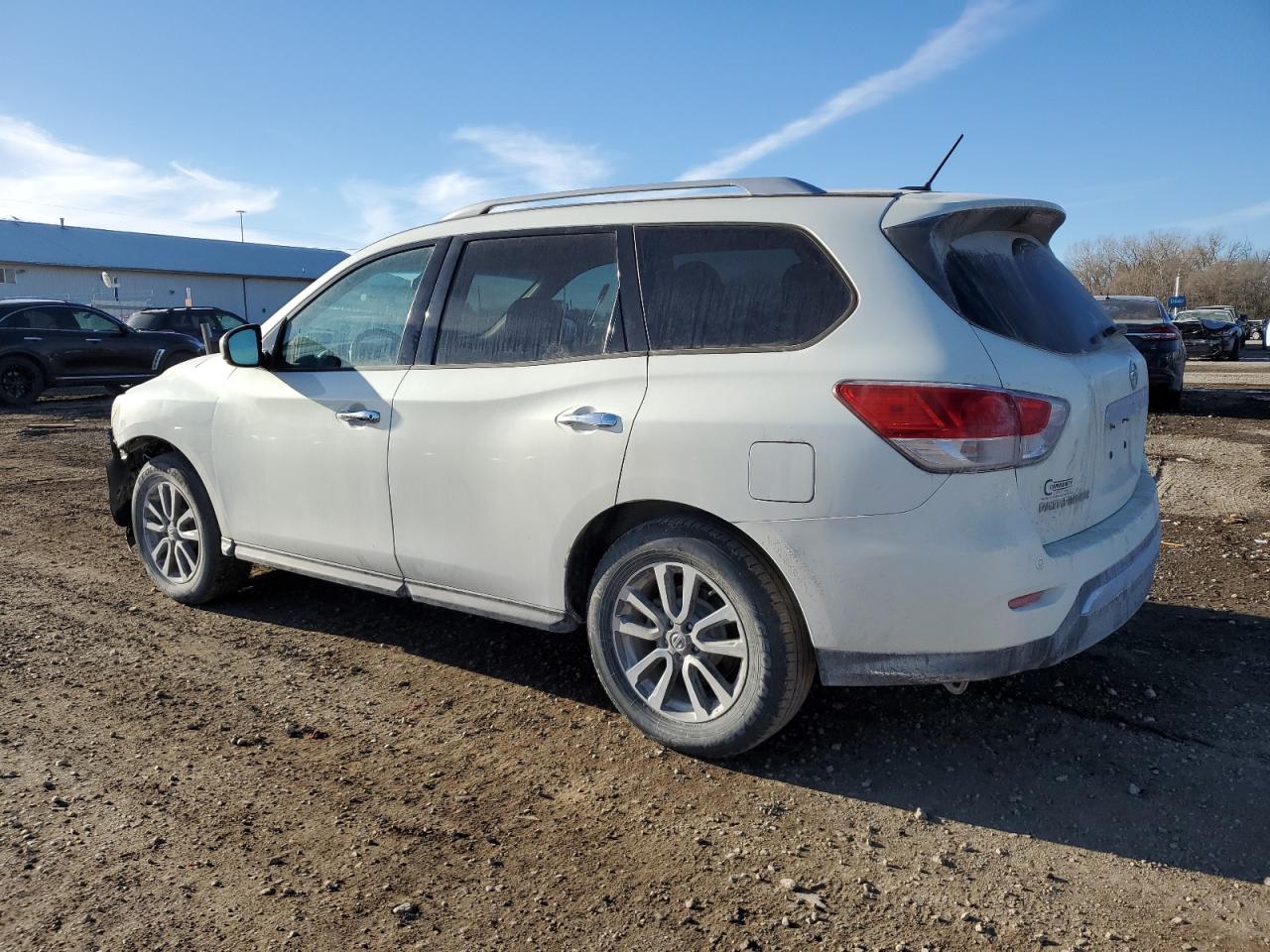 Image 2 of 2013 NISSAN PATHFINDER S 2013 with VIN 5N1AR2MM3DC601390