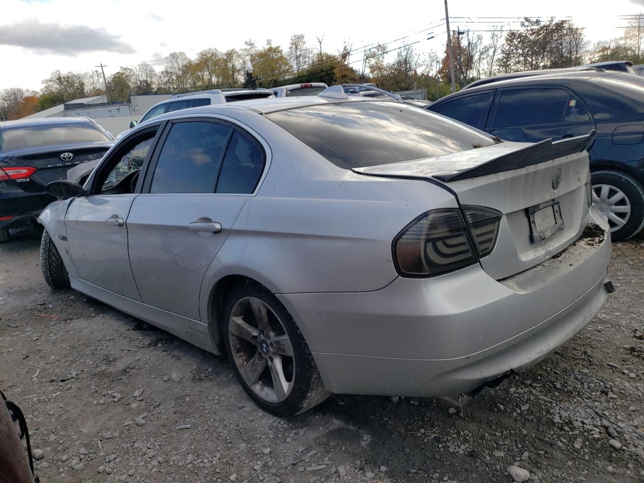 Изображение 2 2006 BMW 330 I 2006 с VIN WBAVB33516PS12993
