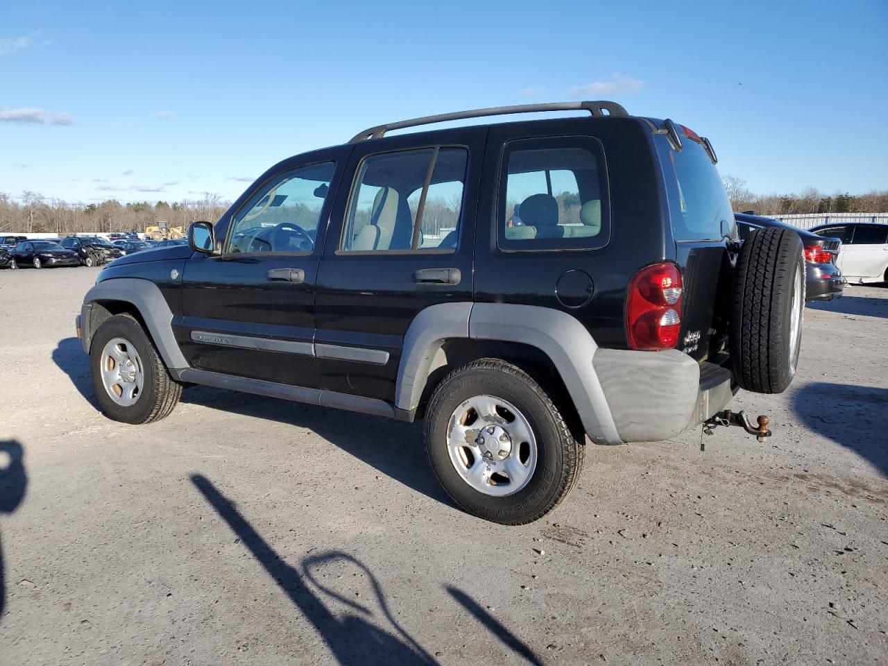 Image 2 of 2007 JEEP LIBERTY SPORT 2007 with VIN 1J4GL48K17W647169