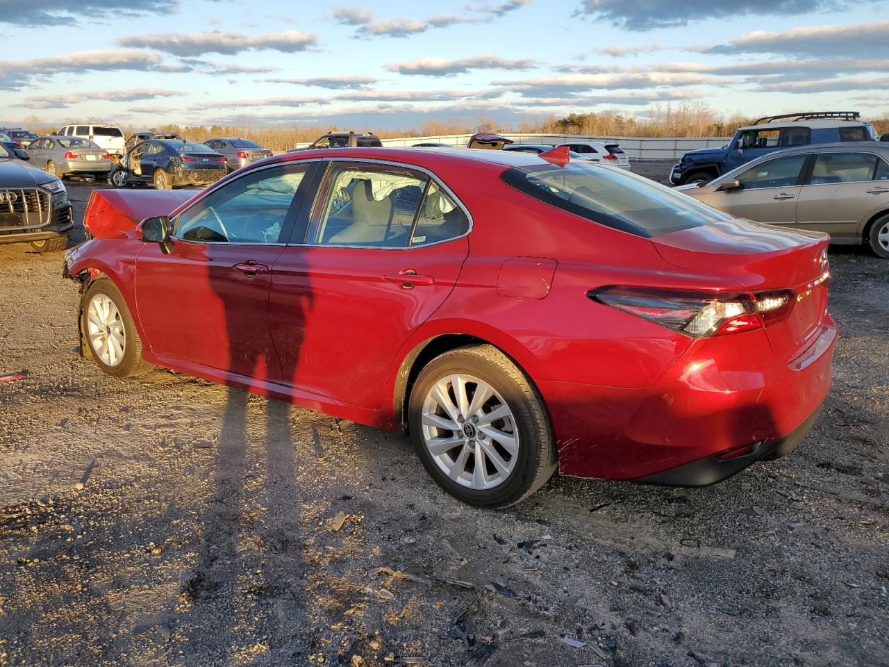 Image 2 of 2022 TOYOTA CAMRY LE 2022 with VIN 4T1C11AK6NU698769