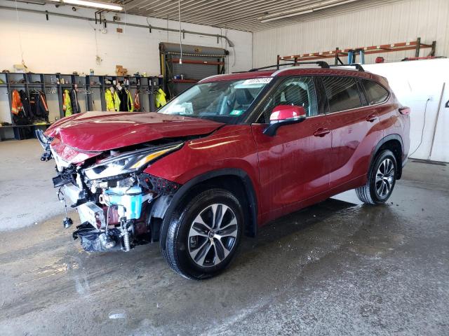 Изображение 2022 TOYOTA HIGHLANDER XLE 2022
