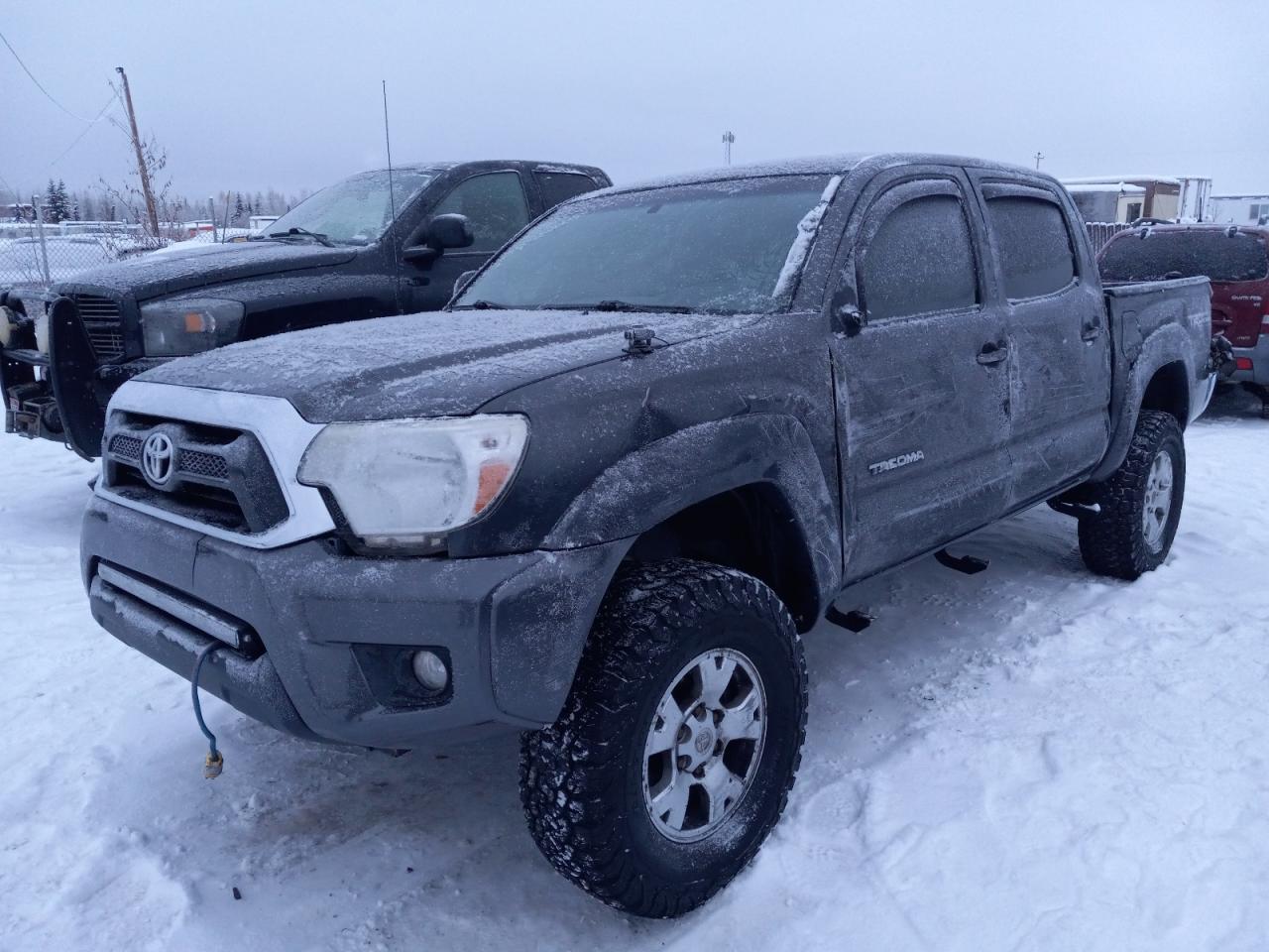 Изображение 1 2012 TOYOTA TACOMA DOUBLE CAB 2012 с VIN 3TMLU4EN9CM095253
