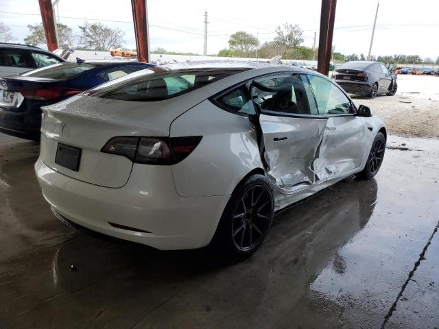 Obraz 3 z 2023 TESLA MODEL 3  2023 z VIN 5YJ3E1EA4PF437145