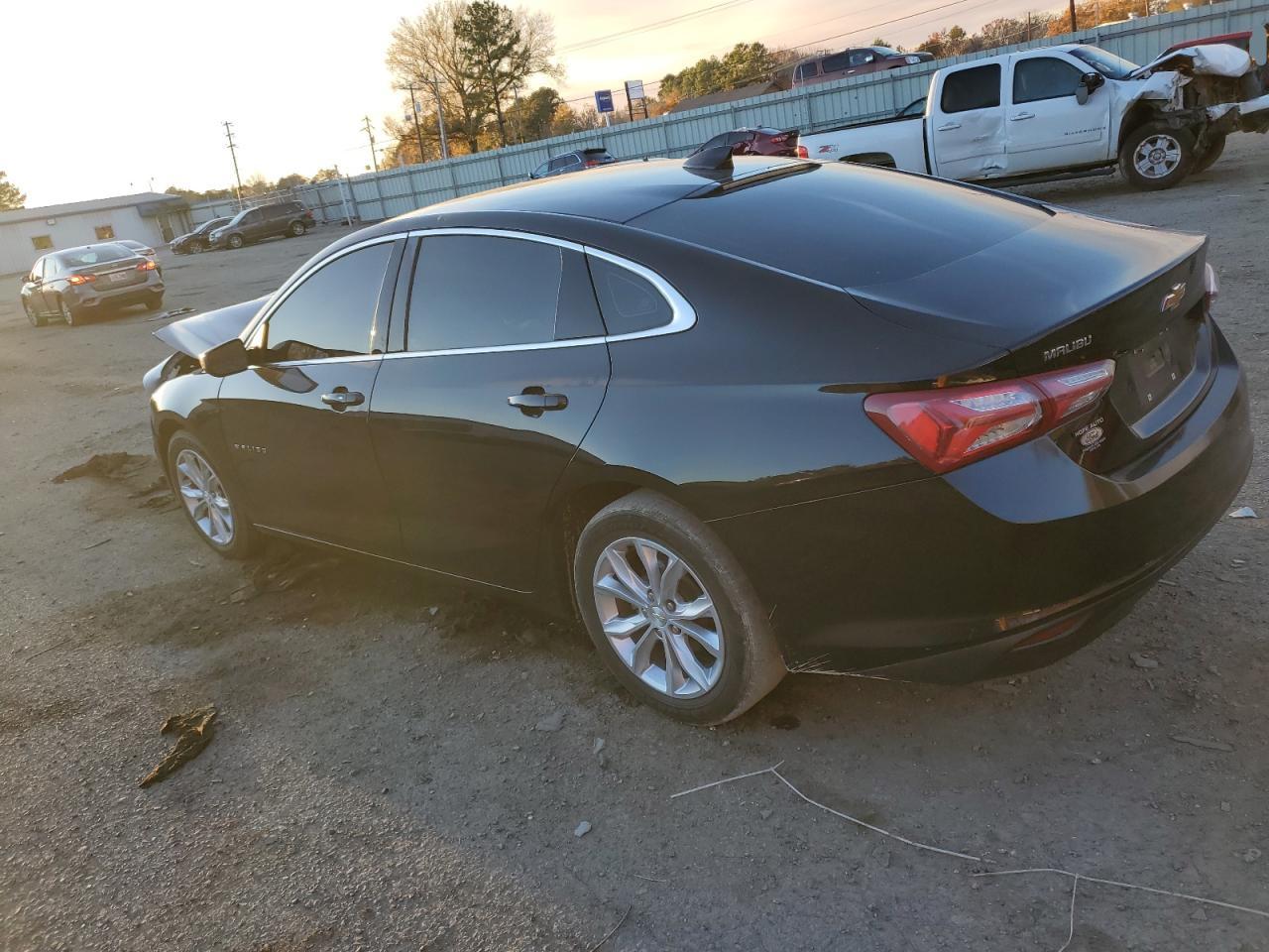 Image 2 of 2020 CHEVROLET MALIBU LT 2020 with VIN 1G1ZD5ST1LF003385