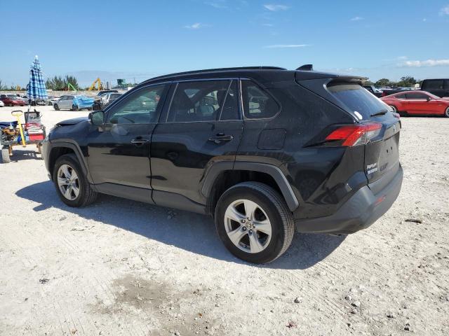 Image 2 of 2019 TOYOTA RAV4 XLE 2019 with VIN JTMW1RFV3KD040499