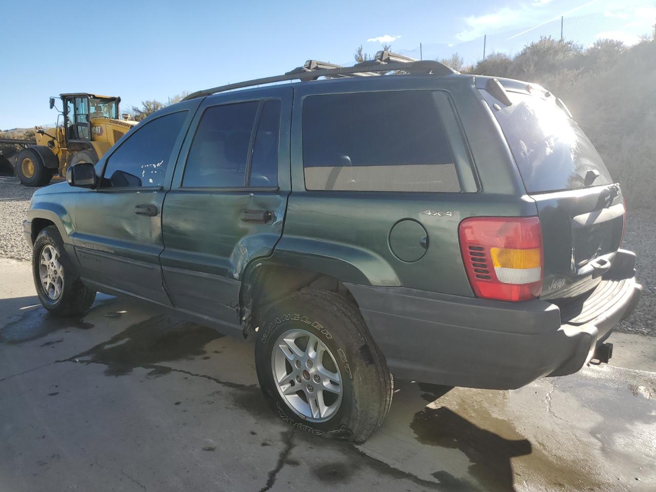Obraz 2 z 2000 JEEP GRAND CHEROKEE LAREDO 2000 z VIN 1J4GW48N5YC282810