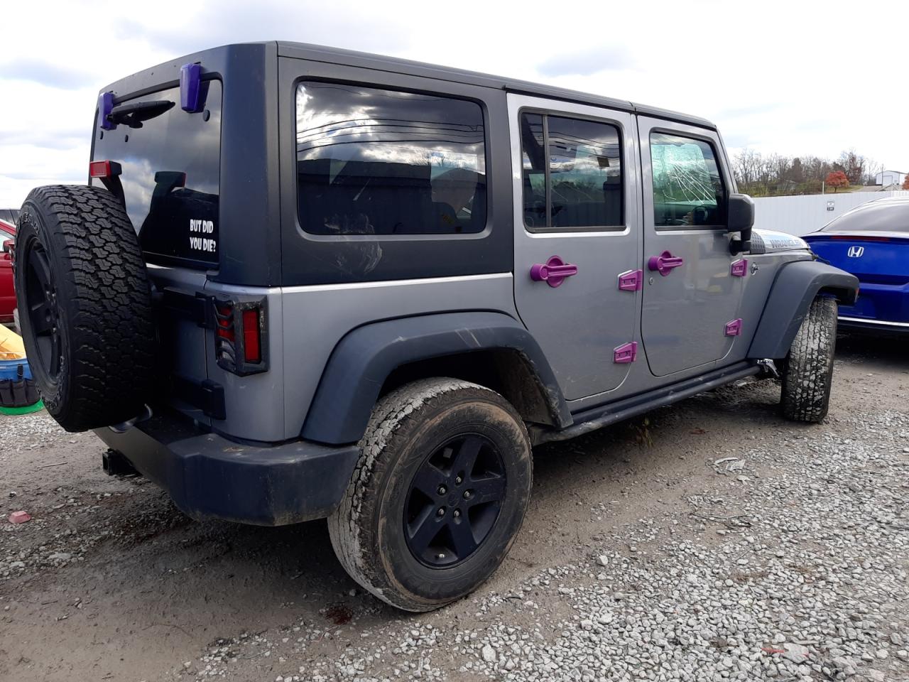 Image 3 of 2016 JEEP WRANGLER UNLIMITED SPORT 2016 with VIN 1C4BJWDG9GL133977