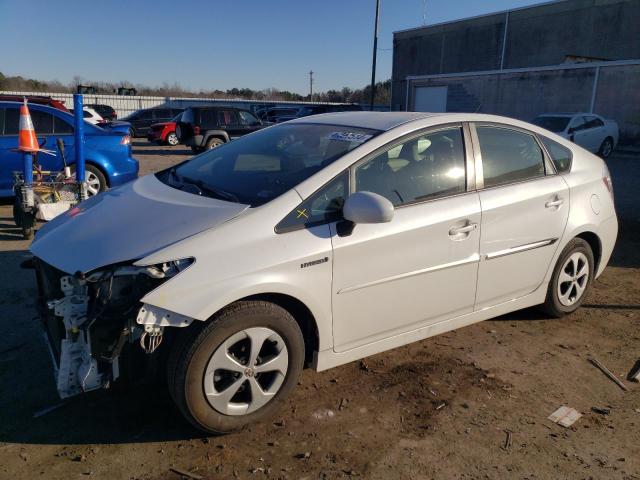 Image 1 of 2014 TOYOTA PRIUS  2014 with VIN JTDKN3DUXE0379735