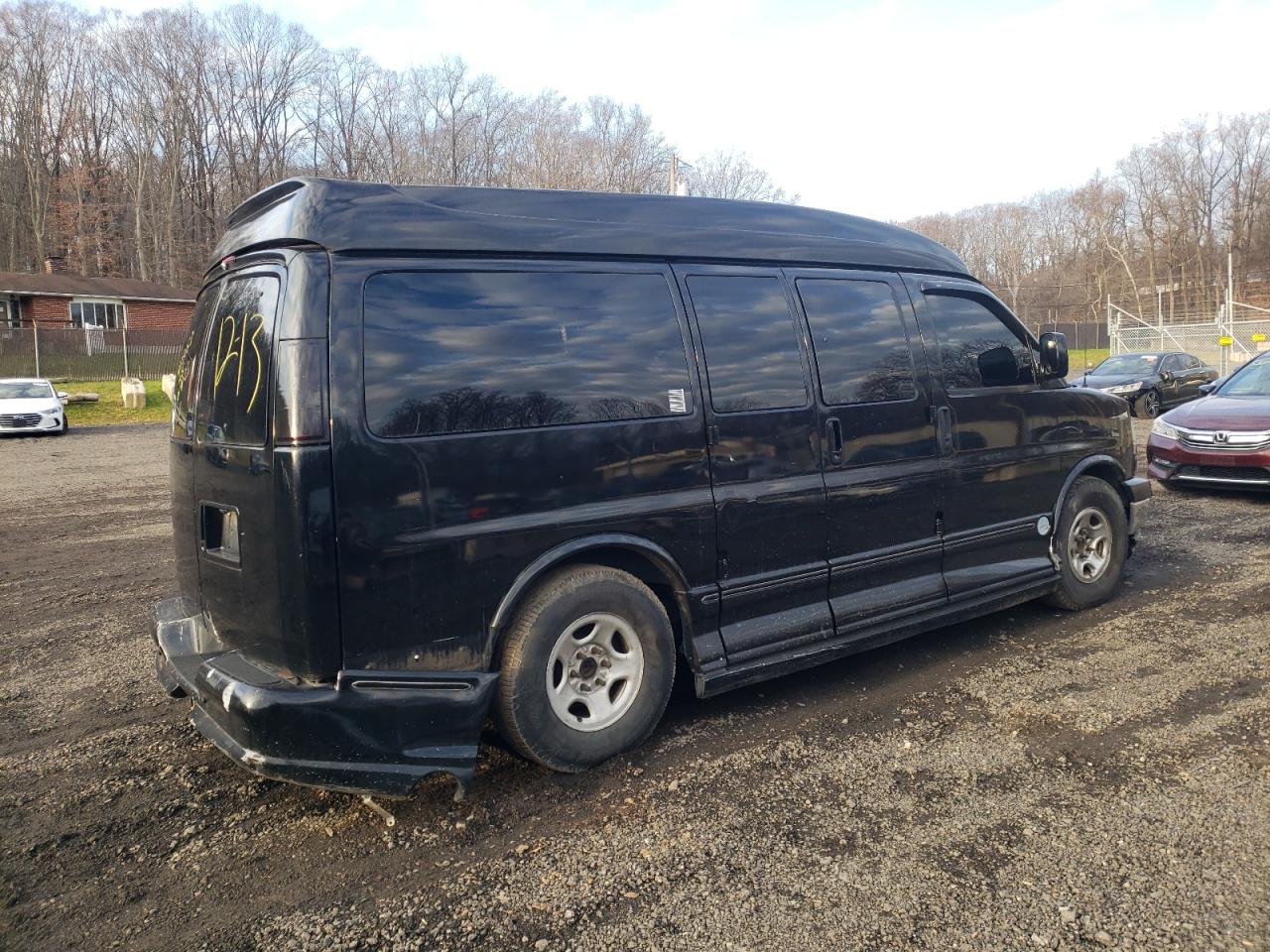 Image 3 of 2006 CHEVROLET EXPRESS G1500  2006 with VIN 1GBFG15T161140242