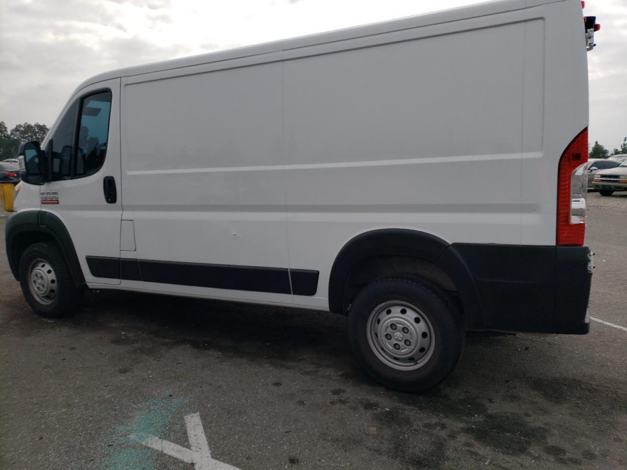 Obraz 2 z 2019 RAM PROMASTER 1500 1500 STANDARD 2019 z VIN 3C6TRVAG9KE504544