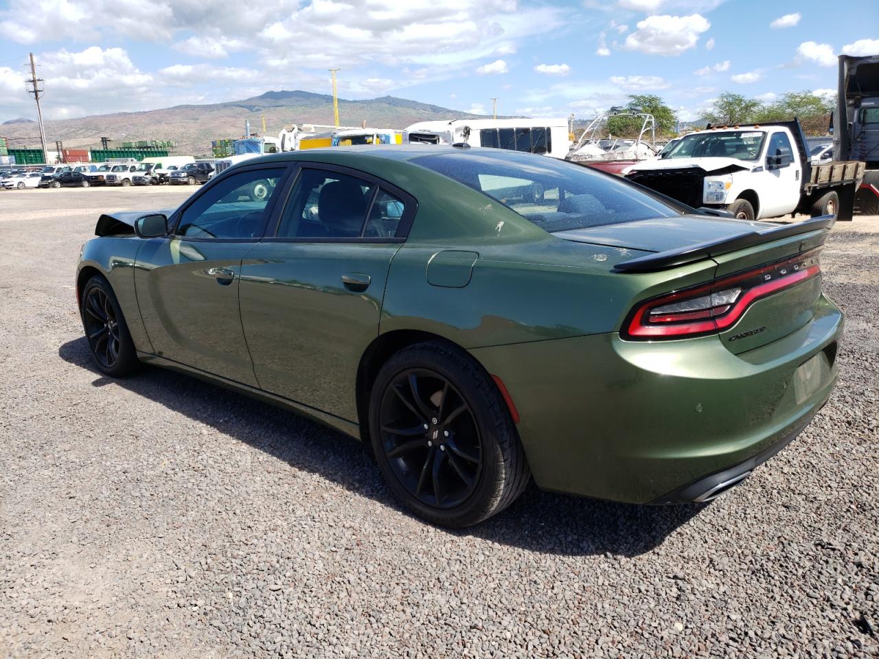 Obraz 2 z 2018 DODGE CHARGER SXT 2018 z VIN 2C3CDXBG1JH163620