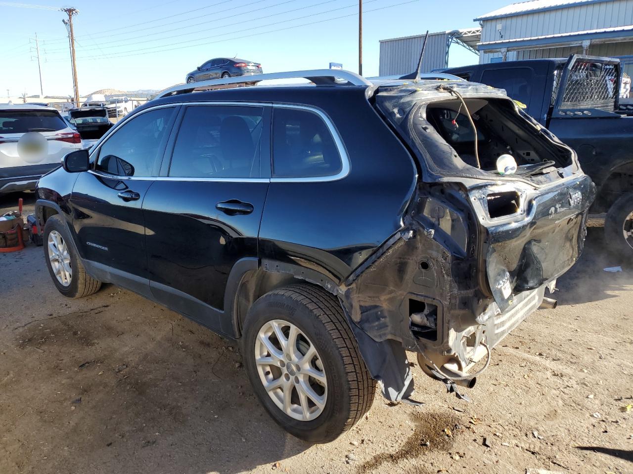 Изображение 2 2018 JEEP CHEROKEE LATITUDE PLUS 2018 с VIN 1C4PJMLX7JD581941