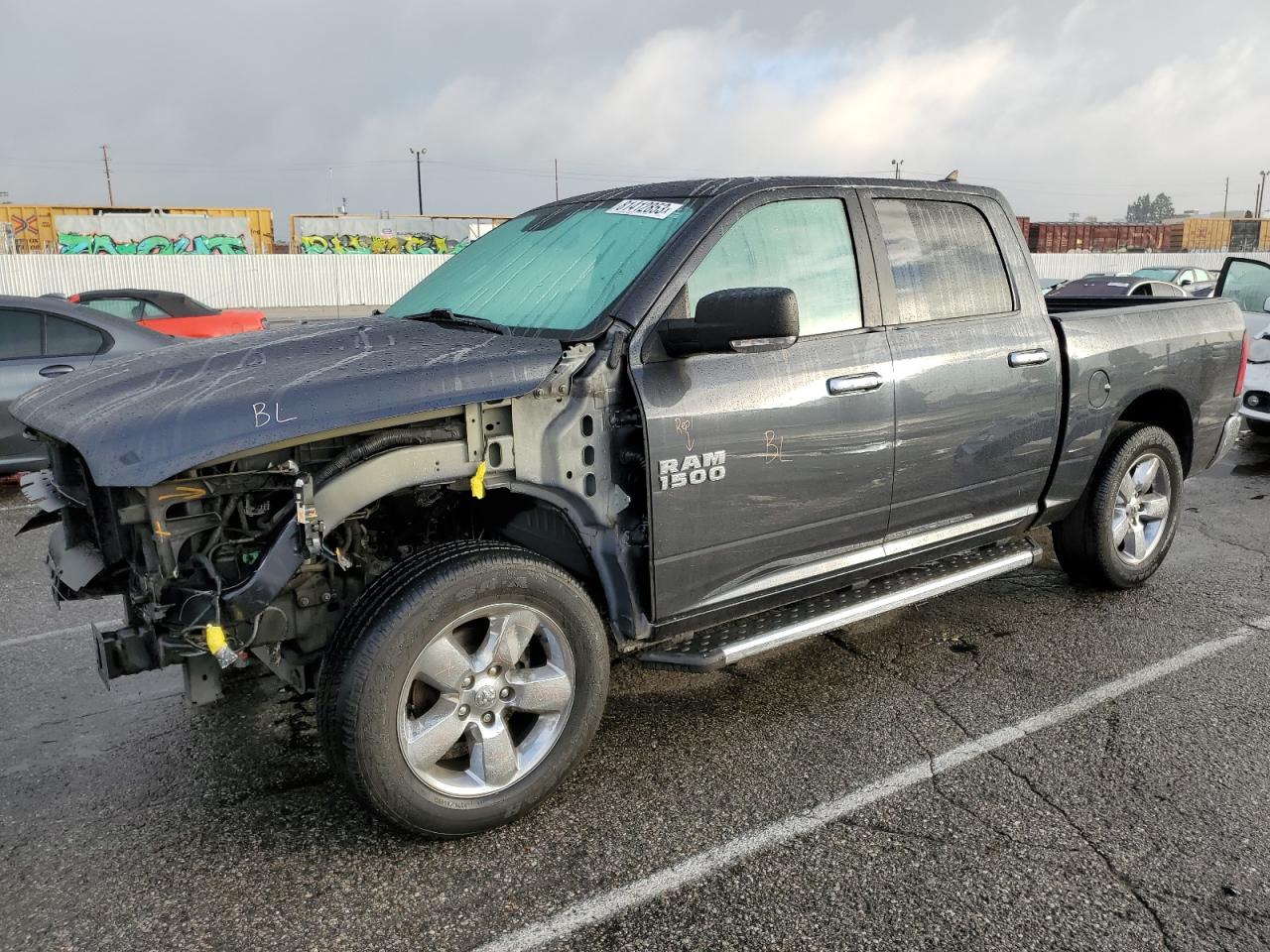 Изображение 2016 RAM 1500 SLT 2016
