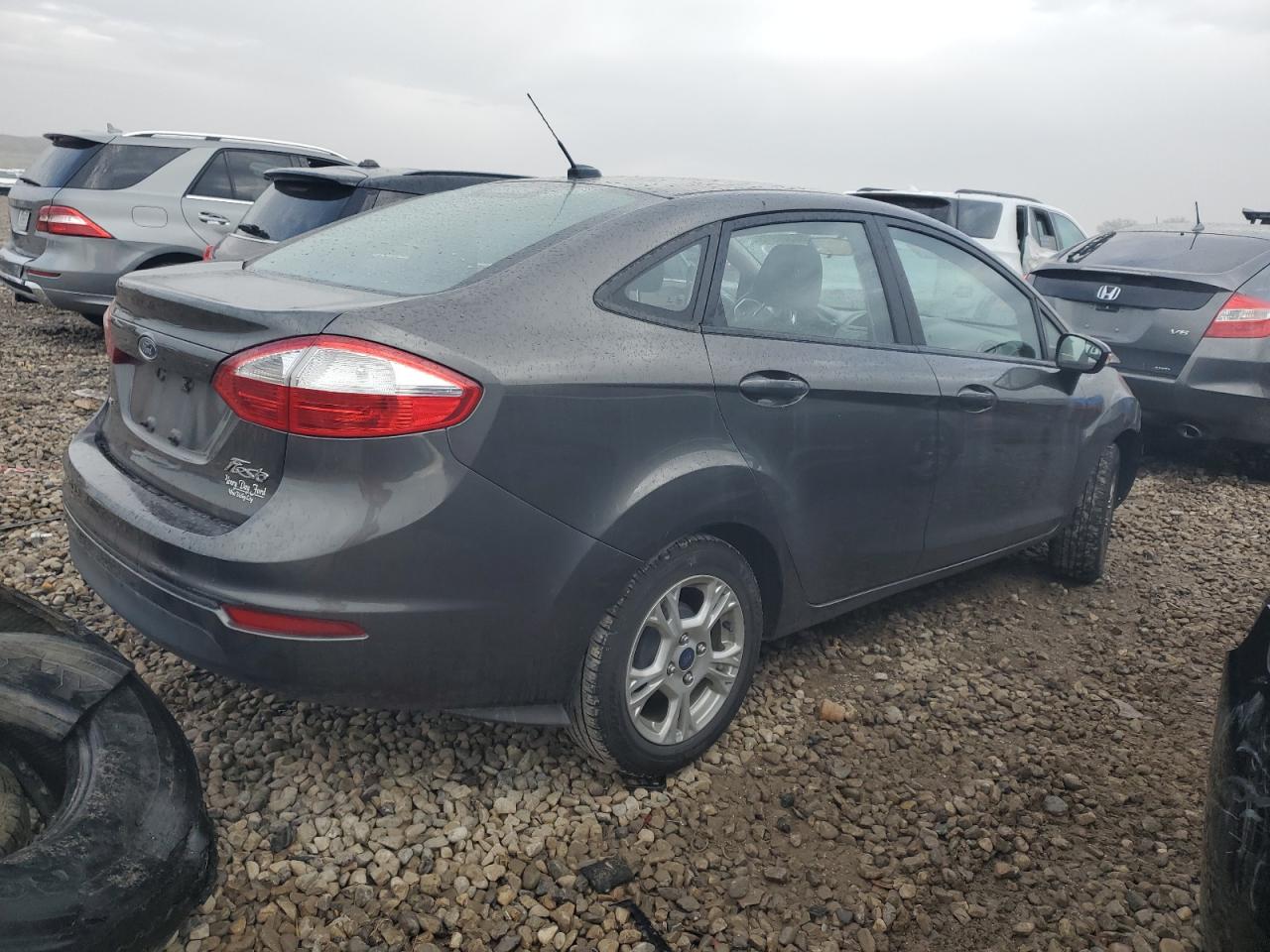 Изображение 3 2016 FORD FIESTA SE 2016 с VIN 3FADP4BJ6GM112440