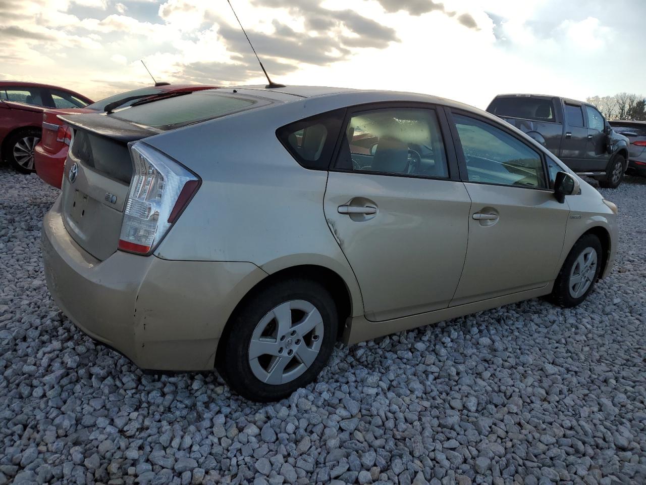 Obraz 3 z 2010 TOYOTA PRIUS  2010 z VIN JTDKN3DU6A0087641