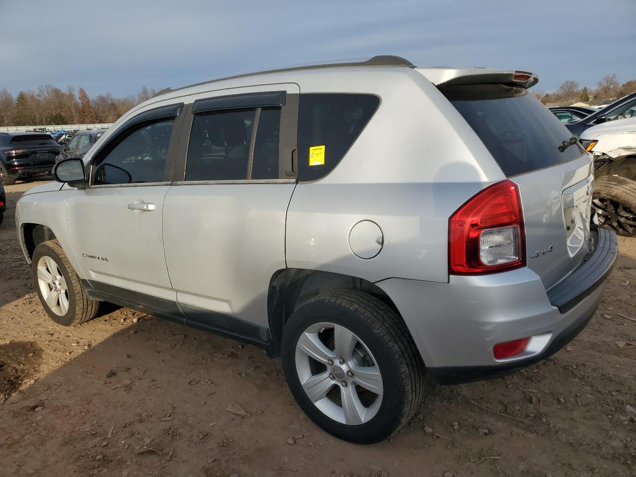 Изображение 2 2011 JEEP COMPASS SPORT 2011 с VIN 1J4NF1FBXBD163683