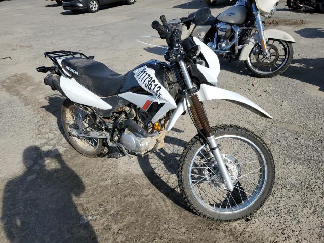 Изображение 1 2023 HONDA XR150L E 2023 с VIN 3H1KD1319PD005157