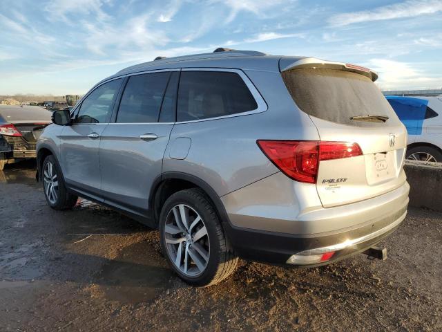 Obraz 2 z 2017 HONDA PILOT TOURING 2017 z VIN 5FNYF6H96HB063673