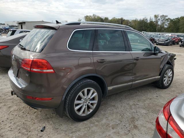 Image 3 of 2014 VOLKSWAGEN TOUAREG V6 2014 with VIN WVGEF9BP6ED001524