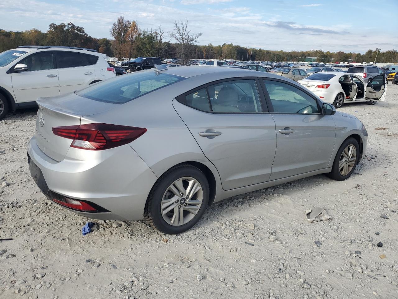 Изображение 3 2020 HYUNDAI ELANTRA SEL 2020 с VIN 5NPD84LF4LH562346
