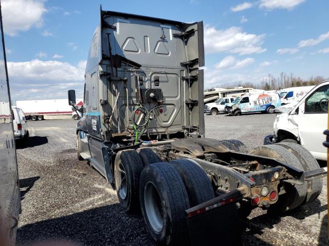 Image 3 of 2015 FREIGHTLINER CASCADIA 125  2015 with VIN 3AKJGLD58FSGH0387