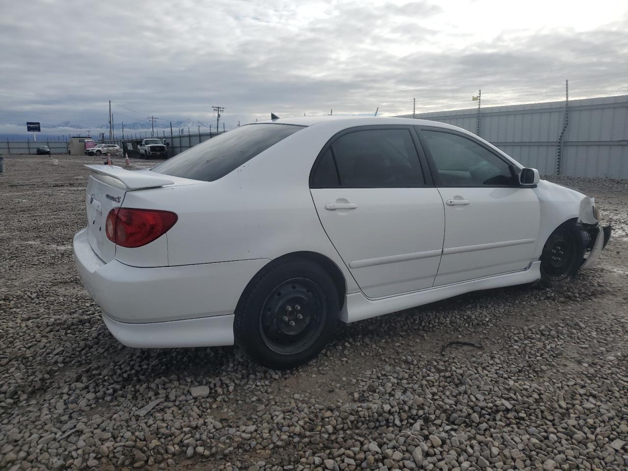 Image 3 of 2008 TOYOTA COROLLA CE 2008 with VIN 1NXBR32E18Z989435