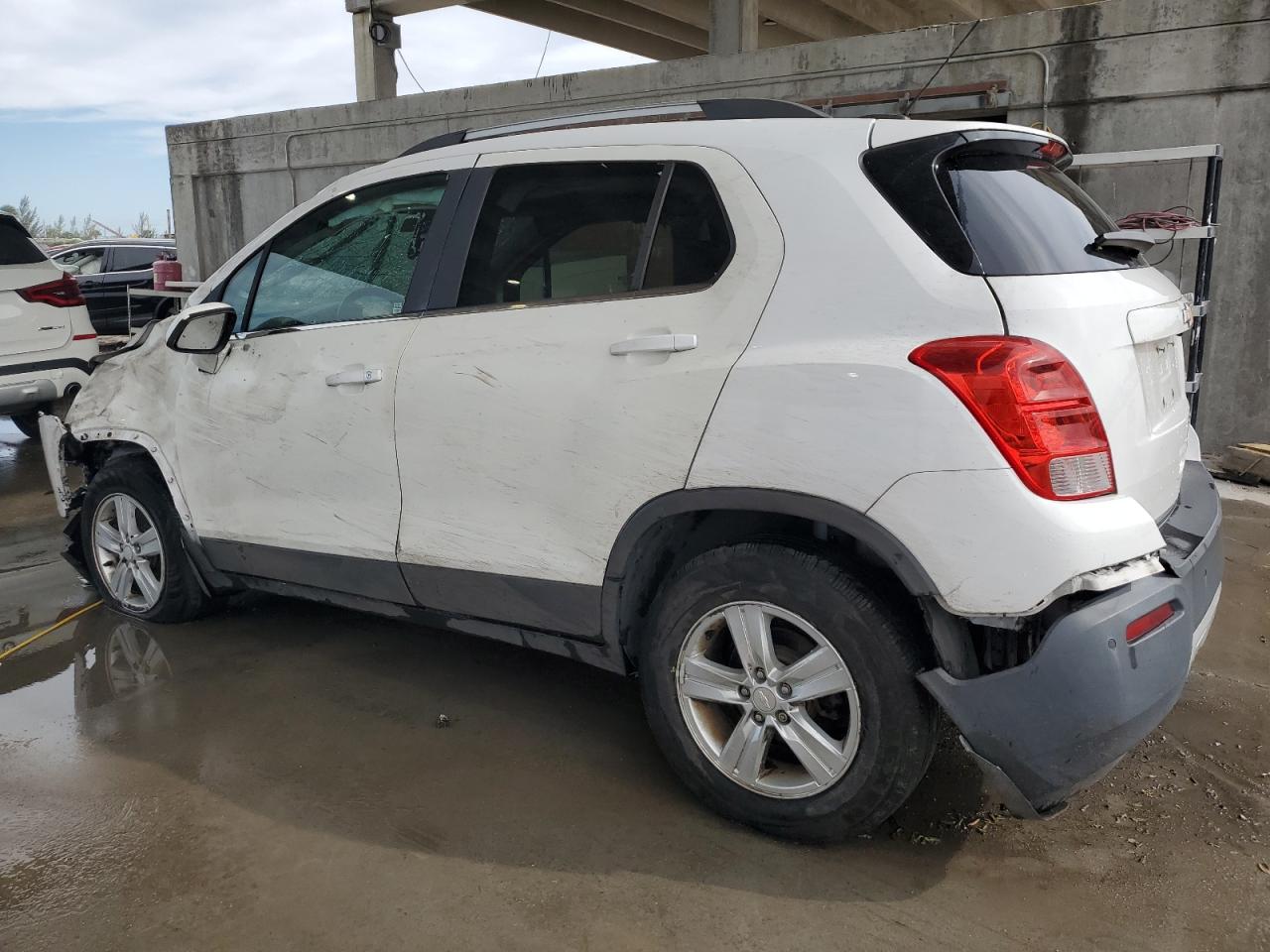 Изображение 2 2016 CHEVROLET TRAX 1LT 2016 с VIN 3GNCJPSBXGL125836