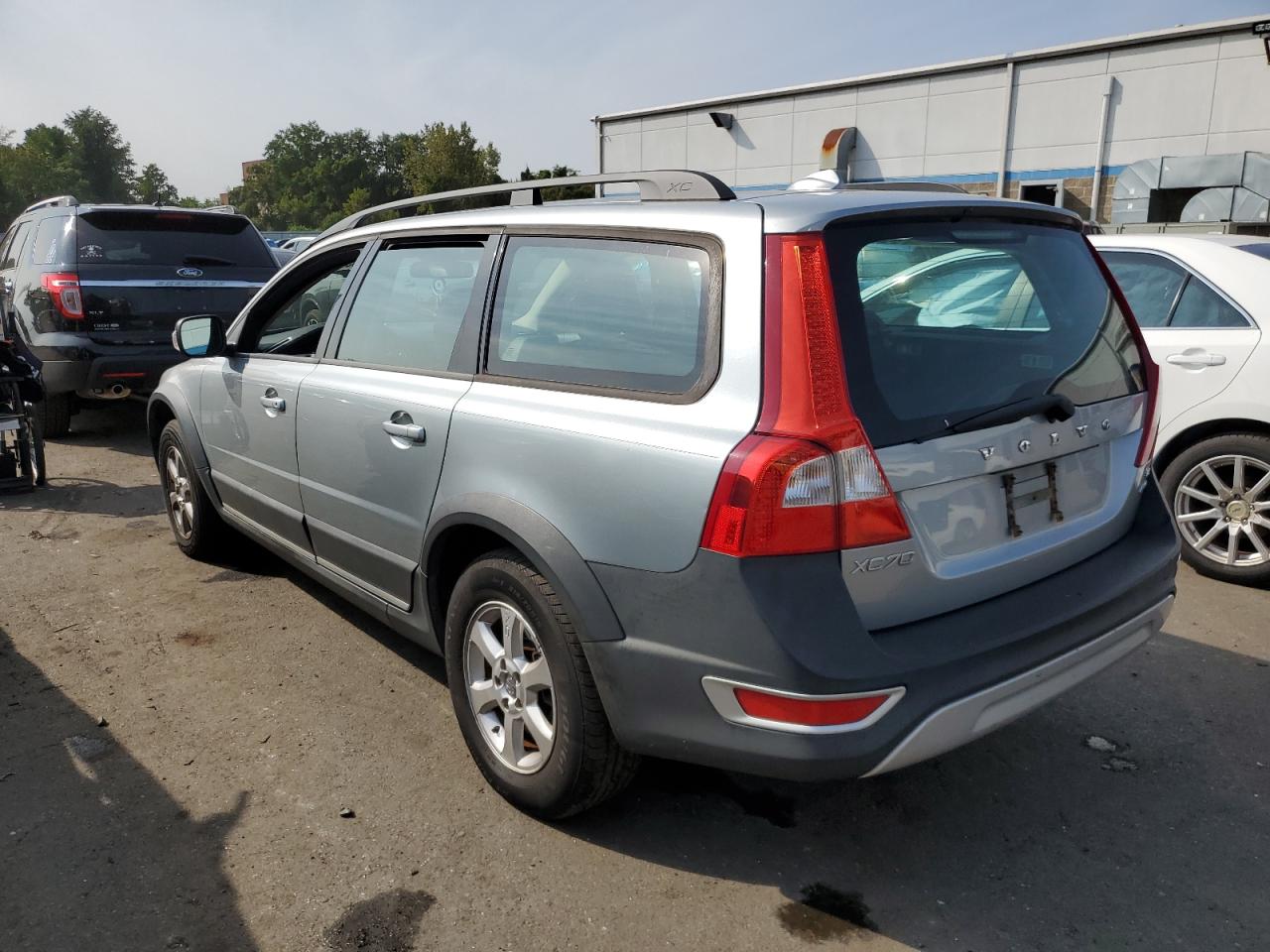 Изображение 2 2008 VOLVO XC70  2008 с VIN YV4BZ982381018780