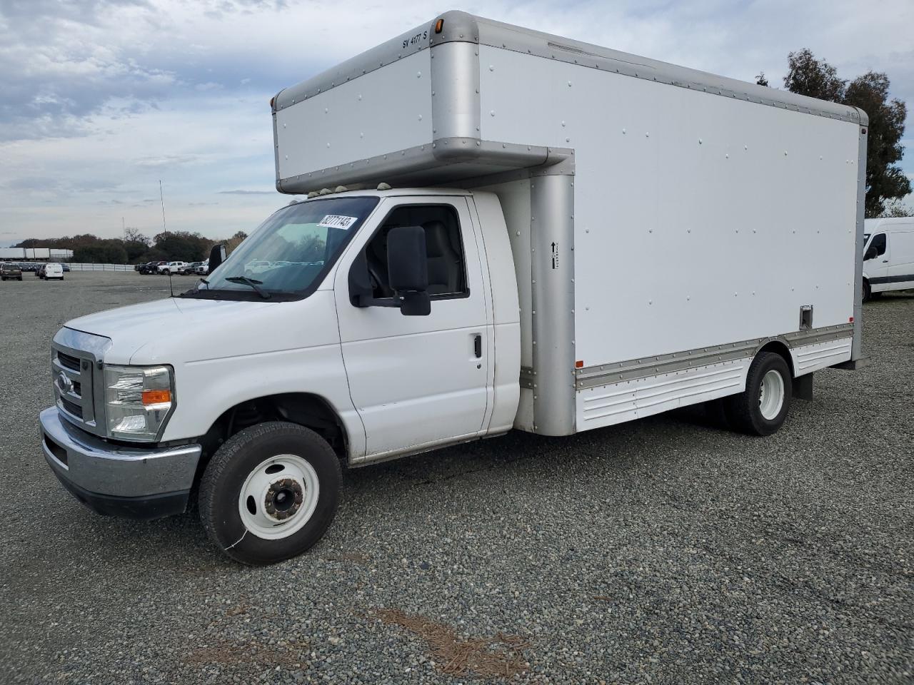 Obraz 1 z 2009 FORD ECONOLINE E450 SUPER DUTY CUTAWAY VAN 2009 z VIN 1FDXE45S59DA07951