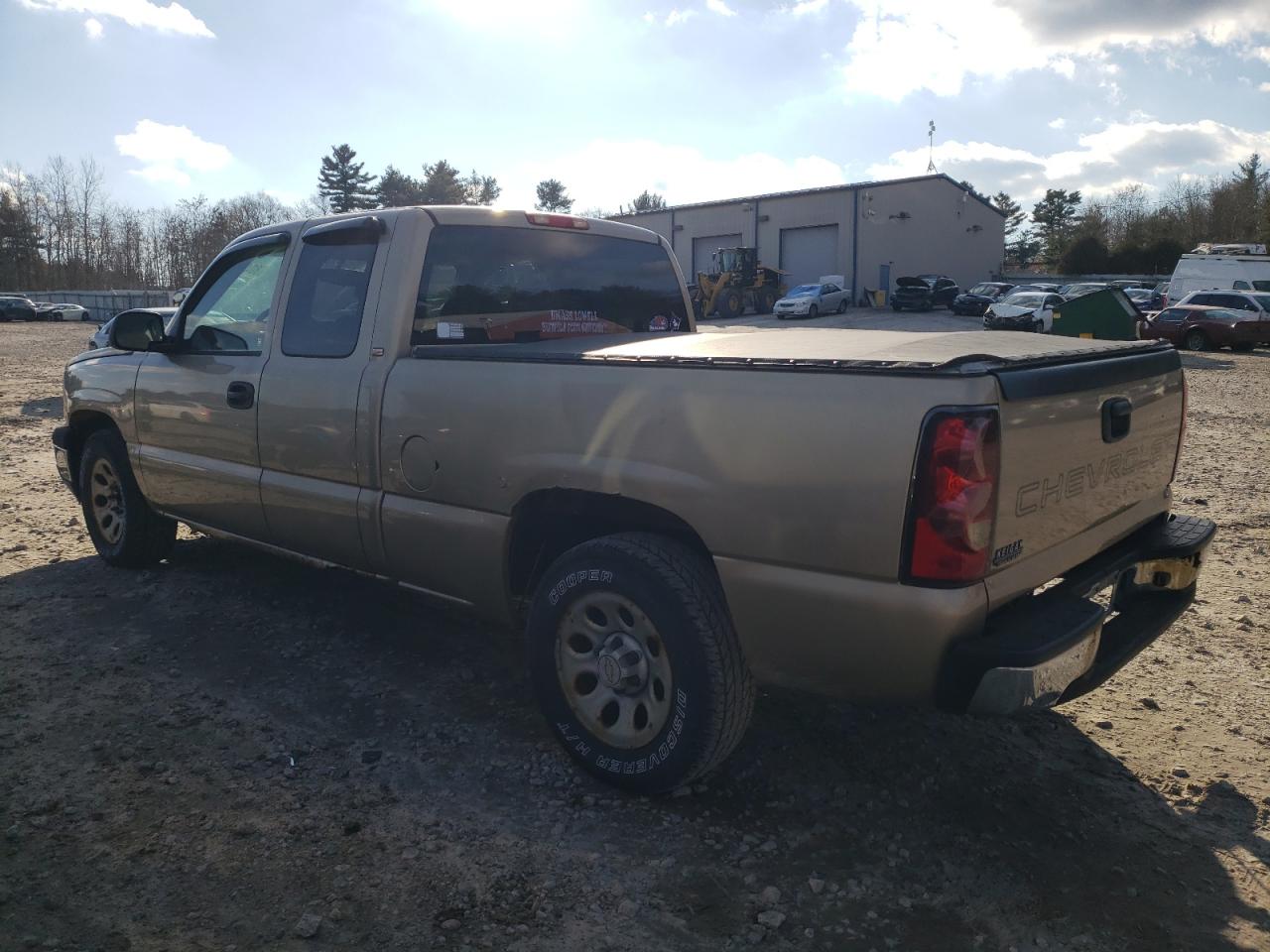 Изображение 2 2005 CHEVROLET SILVERADO C1500 2005 с VIN 1GCEC19X35Z315946