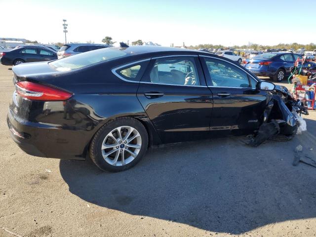Image 3 of 2019 FORD FUSION SEL 2019 with VIN 3FA6P0MU7KR125718