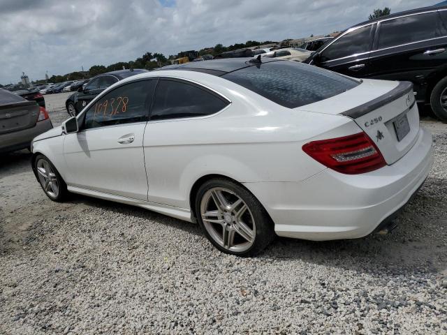 Изображение 2 2013 MERCEDES-BENZ C 250 2013 с VIN WDDGJ4HB3DF979367