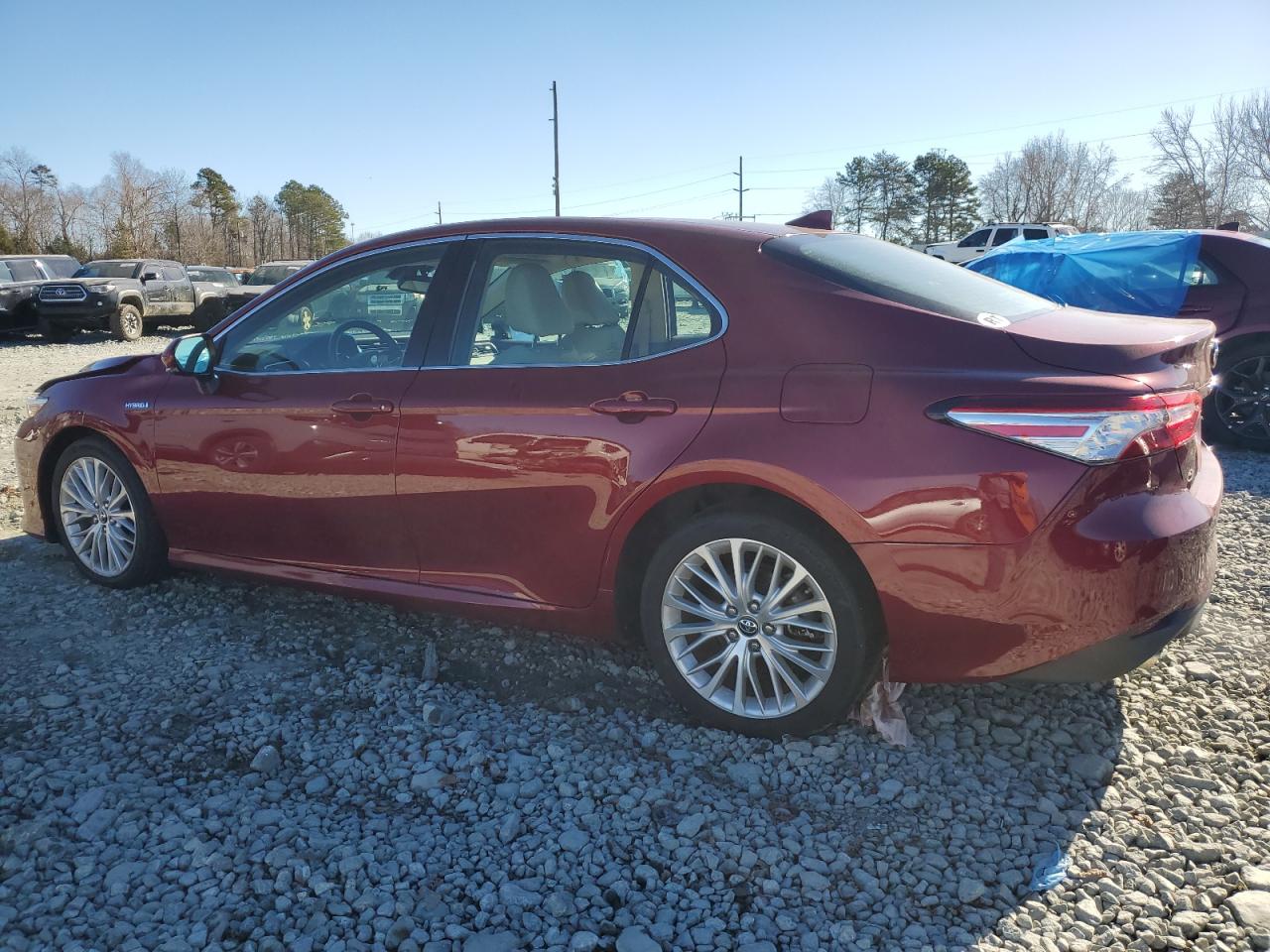 Изображение 2 2018 TOYOTA CAMRY HYBRID 2018 с VIN 4T1B21HK5JU505312