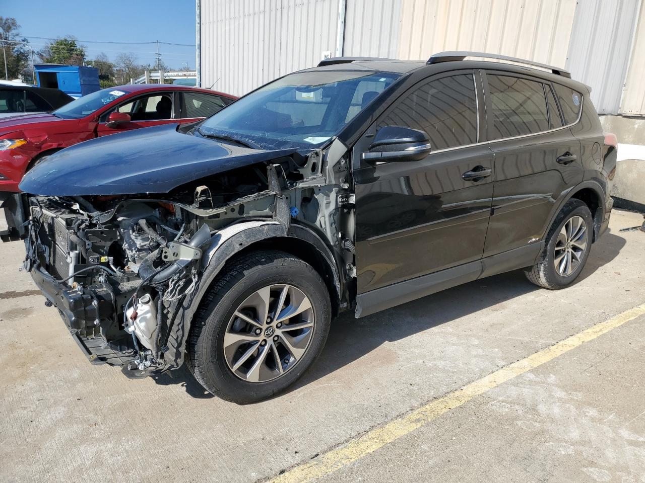 Изображение 1 2017 TOYOTA RAV4 HV LE 2017 с VIN JTMRJREV0HD080773
