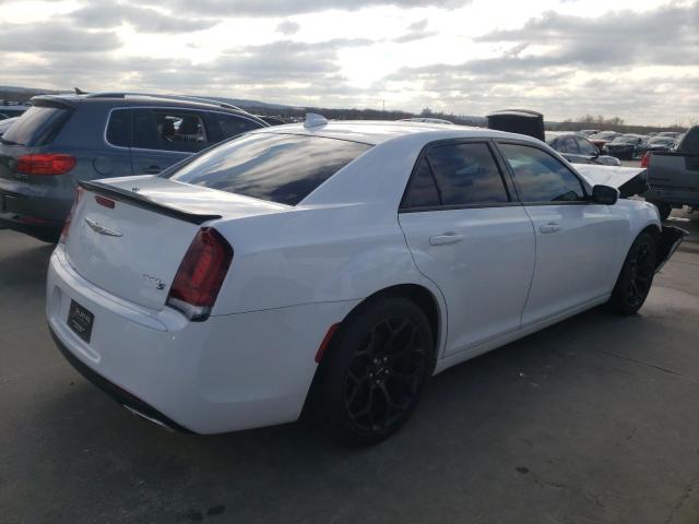 Image 3 of 2019 CHRYSLER 300 S 2019 with VIN 2C3CCABG1KH682801
