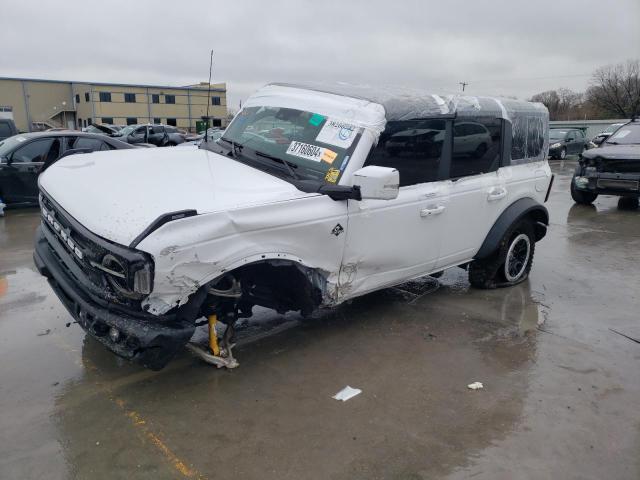 Obraz 1 z 2023 FORD BRONCO BASE 2023 z VIN 1FMEE5DPXPLB74528