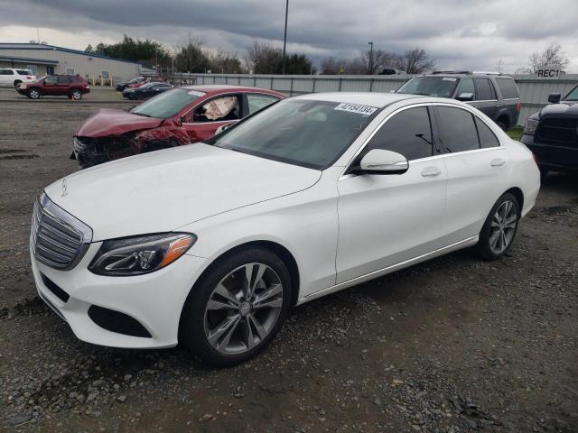 Obraz 1 z 2015 MERCEDES-BENZ C 300 2015 z VIN 55SWF4JBXFU083980