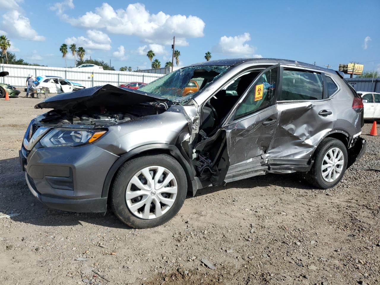 Изображение 1 2019 NISSAN ROGUE S 2019 с VIN 5N1AT2MT4KC839268