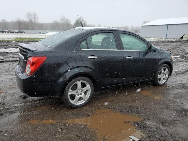 Obraz 3 z 2014 CHEVROLET SONIC LTZ 2014 z VIN 1G1JE5SB1E4202792