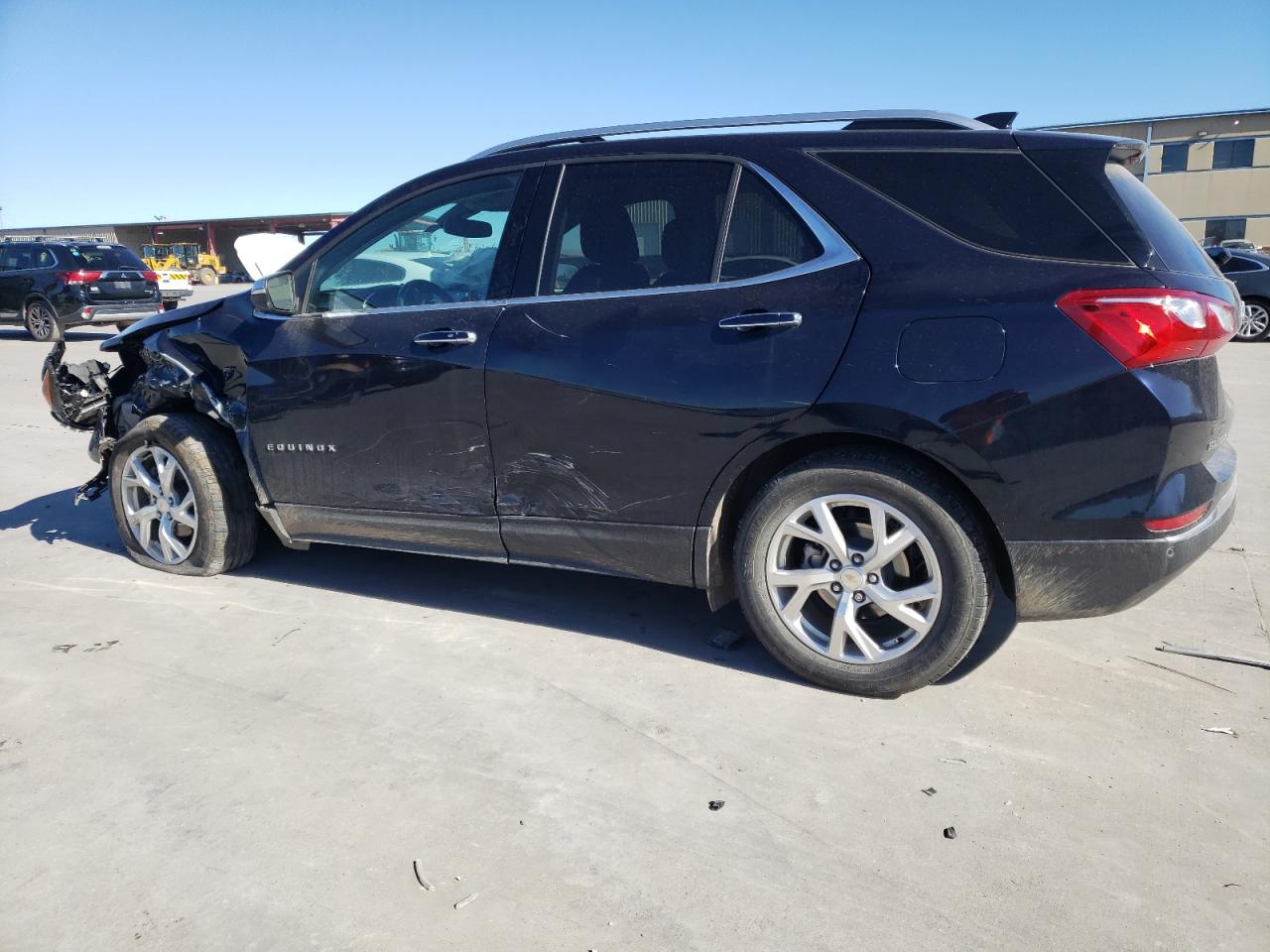 Obraz 2 z 2020 CHEVROLET EQUINOX PREMIER 2020 z VIN 3GNAXNEV2LS710183