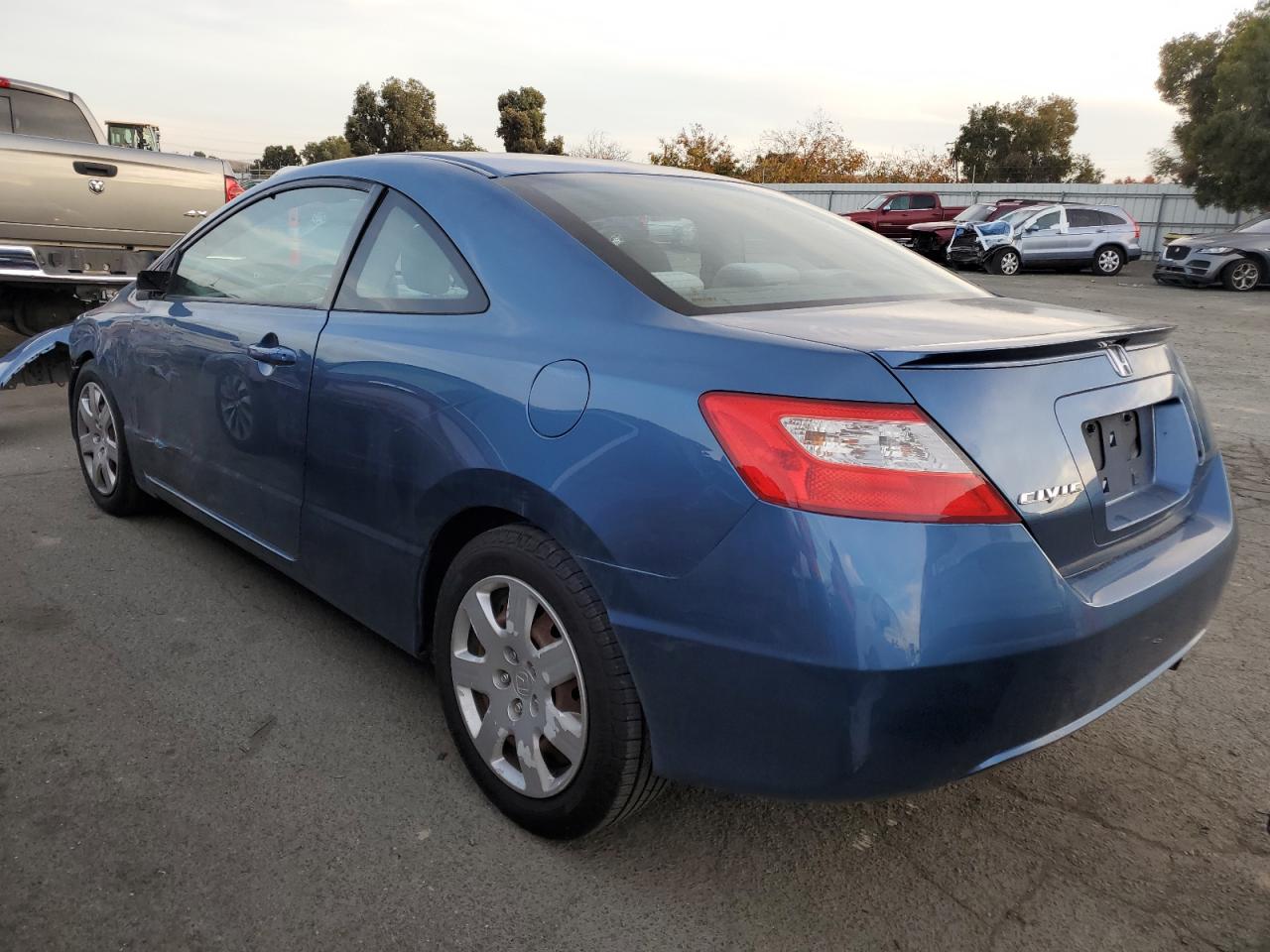 Изображение 2 2010 HONDA CIVIC LX 2010 с VIN 2HGFG1B62AH521605