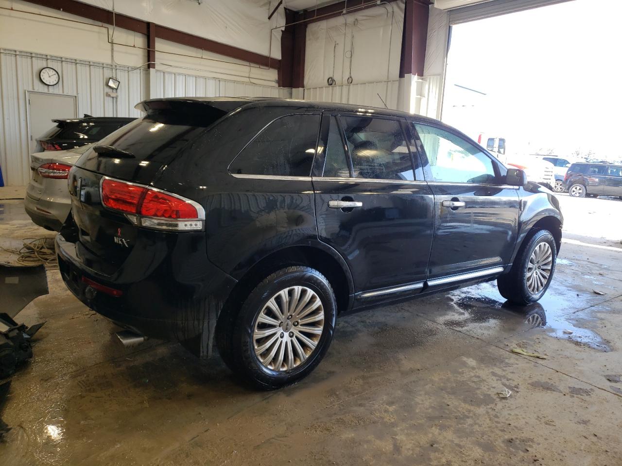Obraz 3 z 2011 LINCOLN MKX  2011 z VIN 2LMDJ6JK8BBJ30627