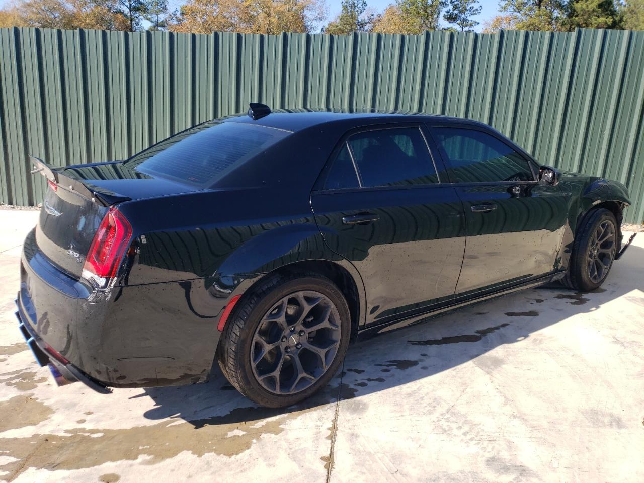 Obraz 3 z 2020 CHRYSLER 300 S 2020 z VIN 2C3CCABT8LH171939